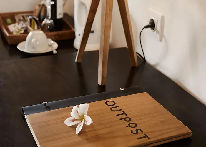 ホテル Outpost Coliving 3*
