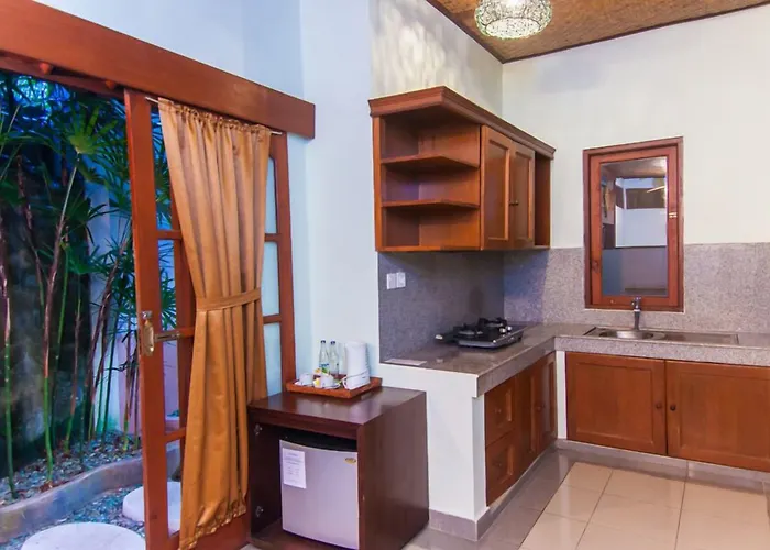 Outpost Coliving 3*