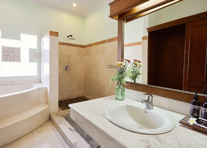 ホテル Outpost Coliving 3*